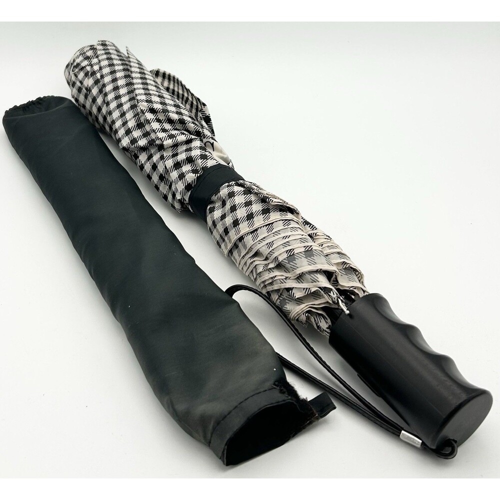 Vtg Leslie Fay Black White Umbrella Cross Hatch Plaid Automatic 38” With Cover